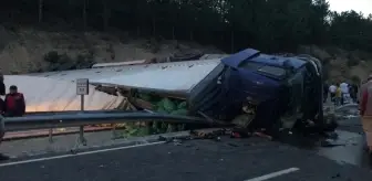 Son dakika haberi... Devrilen tırın altında kalan çocuk hayatını kaybetti