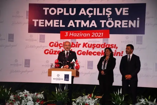 Kuşadası'ndaki 16 projeye Kılıçdaroğlu'ndan destek Kuşadası'ndaki 16 projeye Kılıçdaroğlu'ndan destek