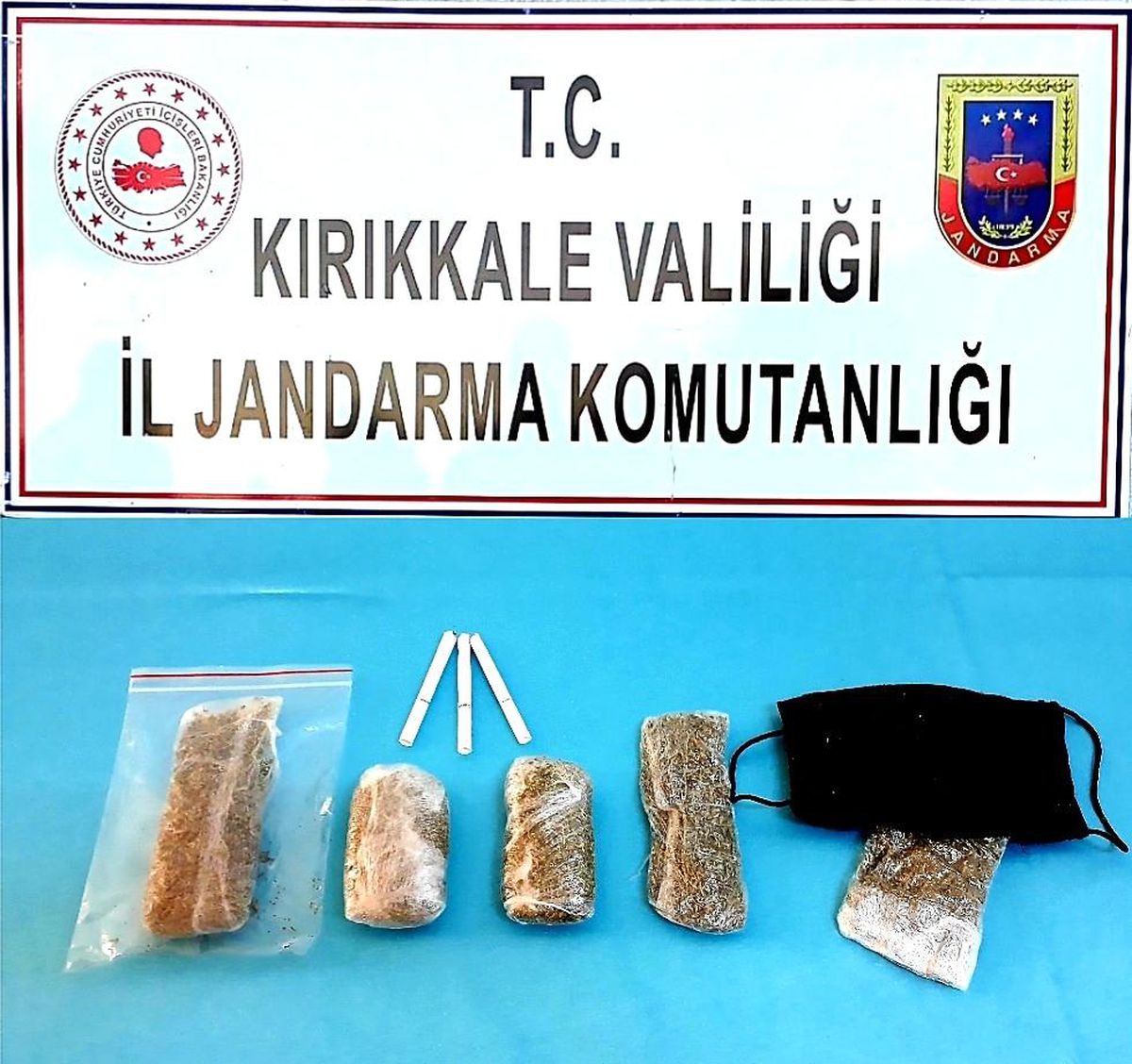 Otobüste uyuşturucu ile seyahat ederken yakalandı