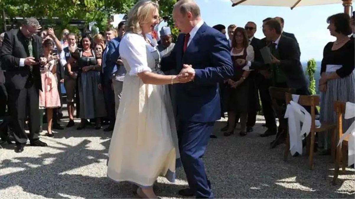 Putin\'le dans etmişti! Eski Avusturya Dışişleri Bakanı, Rus petrol devinde söz sahibi oldu