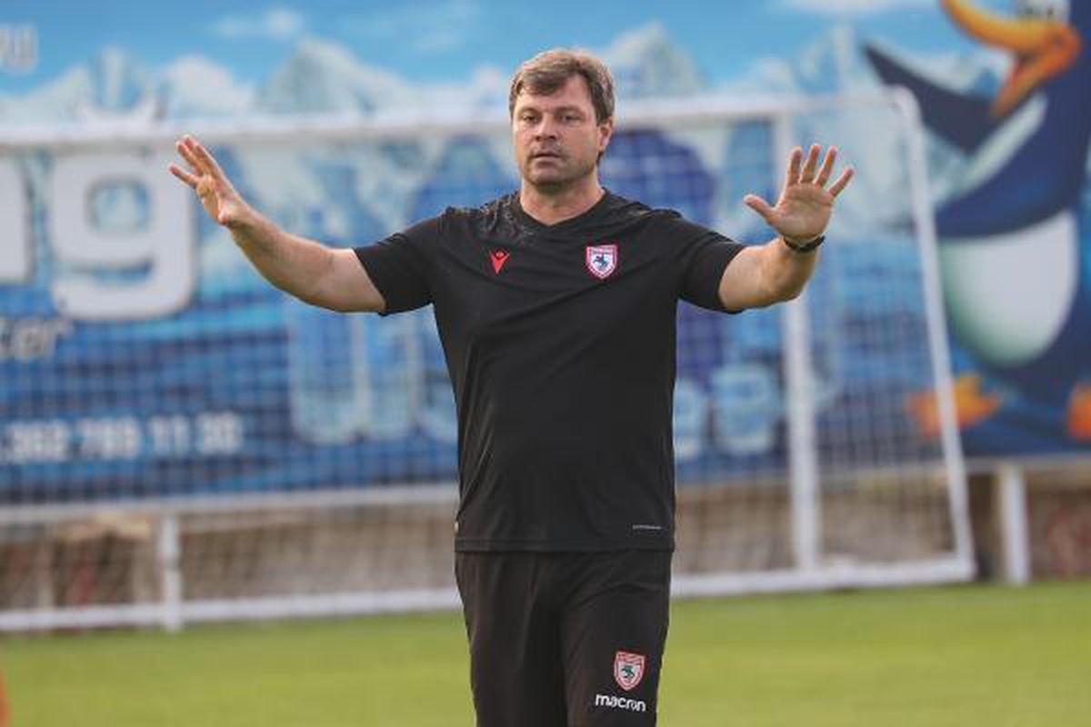 Samsunspor\'da Ertuğrul Sağlam ile yollar ayrıldı