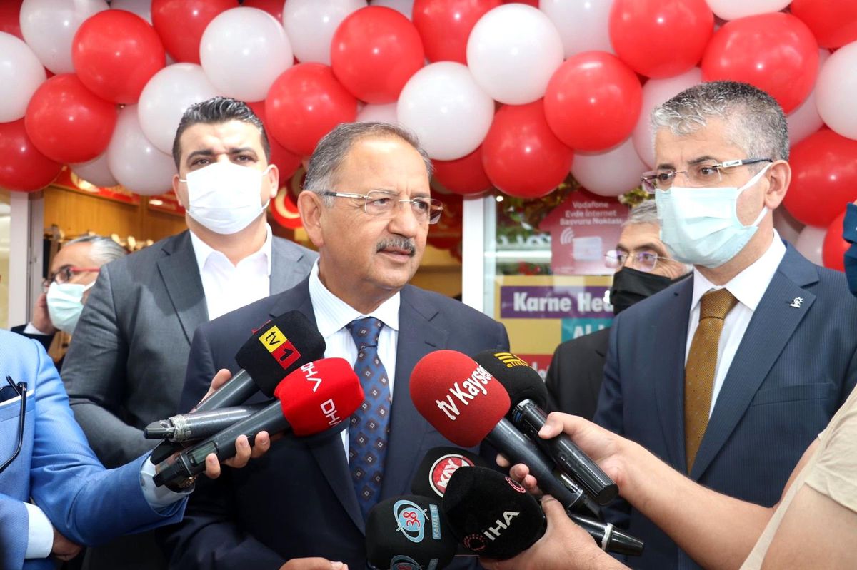 AK Parti Genel Başkan Yardımcısı Özhaseki: "Her seçimde muhalefetin sırtı yerden kalkmıyor"