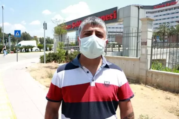 Attan düşerek ağır yaralanan jokeyden iyi haber Attan düşerek ağır yaralanan jokeyden iyi haber