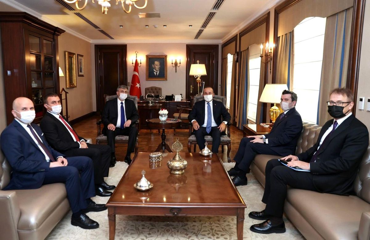 Dışişleri Bakanı Çavuşoğlu, Bulgaristan\'ın Hak ve Özgürlükler Hareketi lideri Karadayı ile görüştü