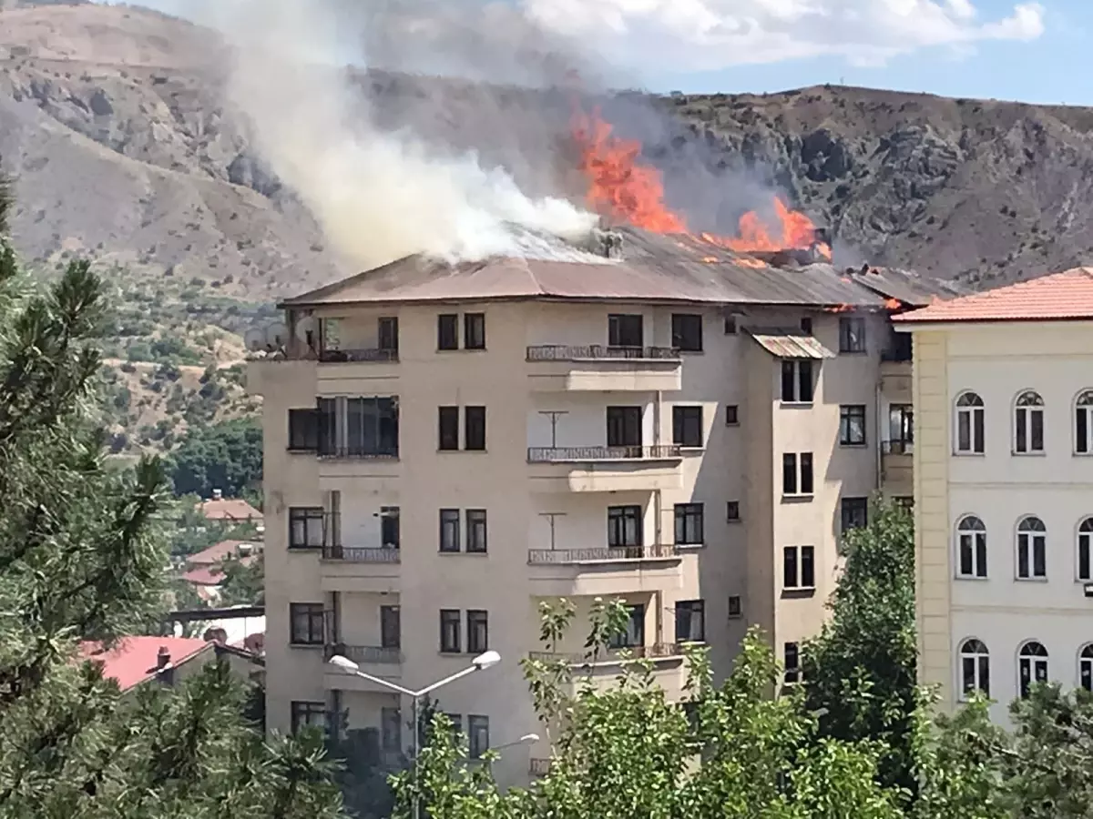 Apartmanda çıkan yangın söndürüldü