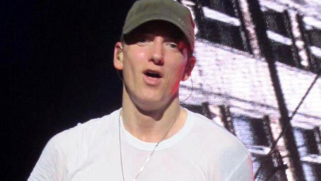 Eminem rekor k�rd�