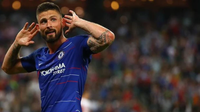 Fenerbahçe'nin transfer listesindeki Oliver Giroud, Chelsea'de kaldı