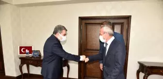 Goalball Kadın Milli Takımından Karaman Valisi Işık'a ziyaret