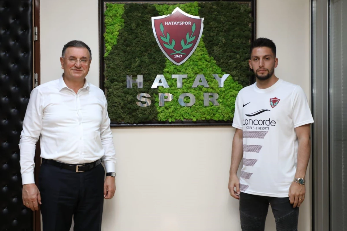 Hatayspor, Bülent Cevahir ile 3 yıllık sözleşme imzaladı