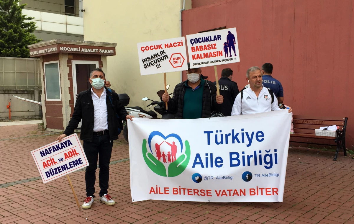 İstanbul\'dan Ankara\'ya yürüyen Türkiye Aile Birliği üyeleri Kocaeli\'ye ulaştı
