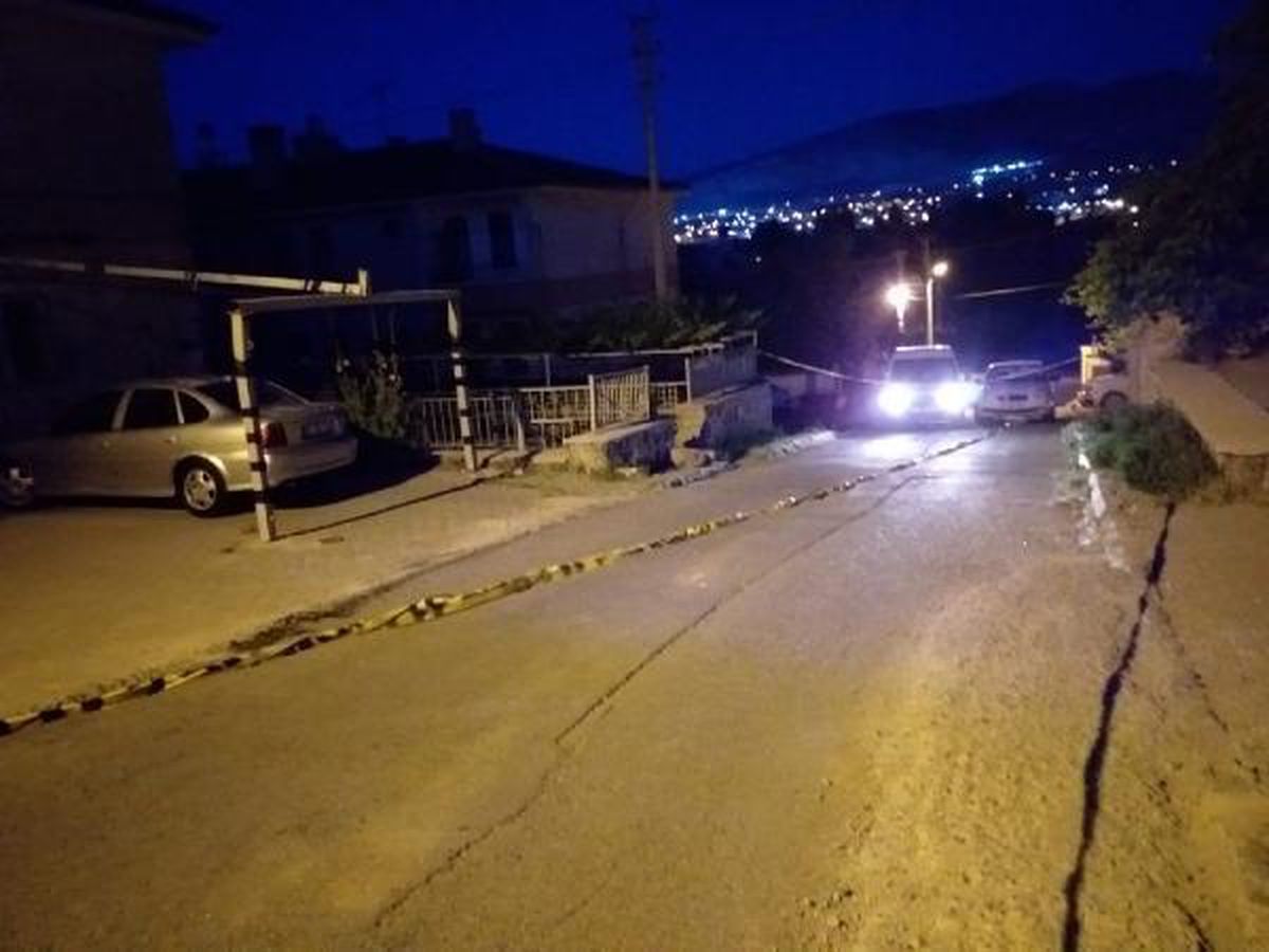 Son dakika: Komşu iki aile arasında bıçaklı kavga: 1 ölü, 5 yaralı