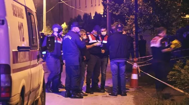 Miras kavgası kanlı bitti; amcası, yengesi ve kuzenini öldürdü Miras kavgası kanlı bitti; amcası, yengesi ve kuzenini öldürdü