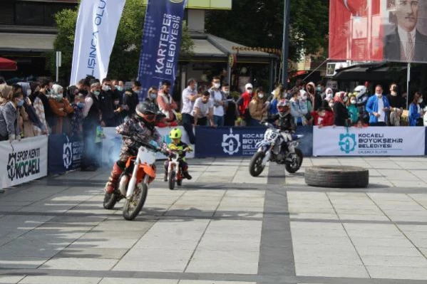 Motosikletler havalandı Motosikletler havalandı
