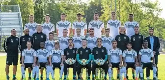 Salih Özcan'lı Almanya U21 Takımı, Avrupa Şampiyonası'nda finalde