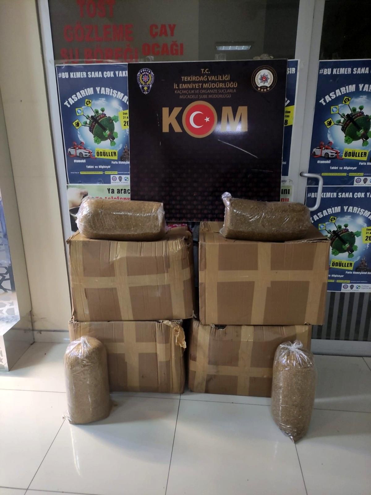 Tekirdağ\'da 190 kilogram kaçak tütün ve binlerce makaron ele geçirildi