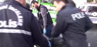 Son dakika: Zeytinburnu'nda eşini uyurken baltayla öldüren Fazilet Azimi'nin duruşmasında kızı tanık olarak dinlendi