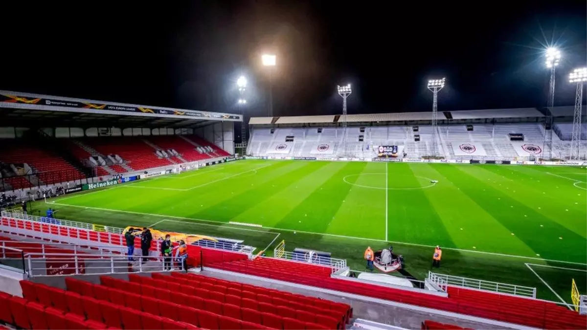 Belçika\'da Royal Antwerp futbol takımı, stadyumunu restorana dönüştürüyor