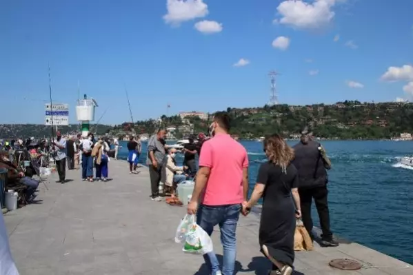 BEŞİKTAŞ'TA SAHİLLERDE YOĞUNLUK