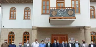 Son Dakika | Eski Bakan Eroğlu baba ocağı Şuhut'ta