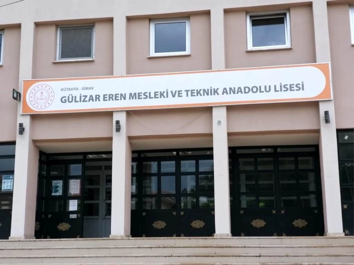 Gülizar Eren ismi okul adıyla yaşatılacak