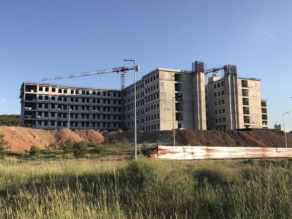 Son dakika haber... Hastane binası inşaatından düşen işçi öldü