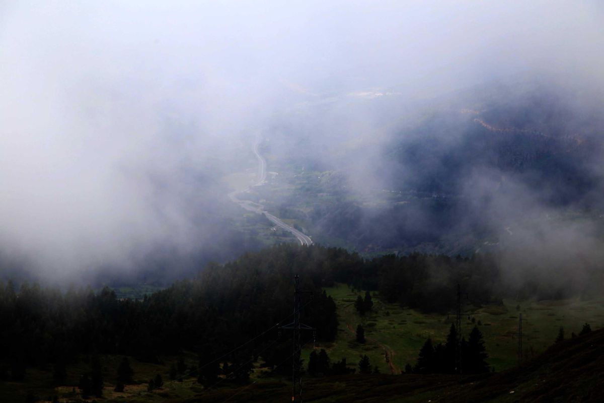 Ilgaz Dağı\'nda oluşan sis görsel şölen sundu