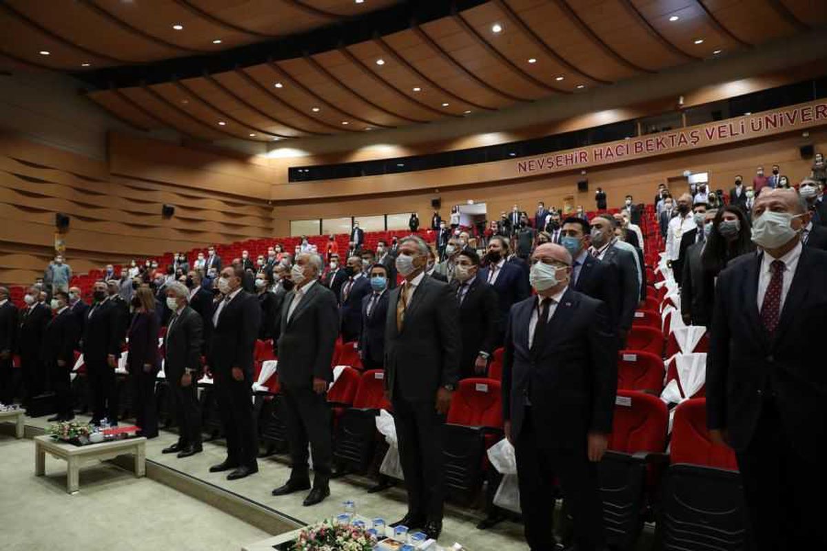 KAYÜ Rektörü Karamustafa, "Nevşehir-Kapadokya Tanıtım Stratejisi Çalıştayı"na panelist olarak katıldı