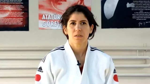 (Özel haber) Yüzde 90 görme engelli Ecem Taşın, judo ile engelleri kaldırdı