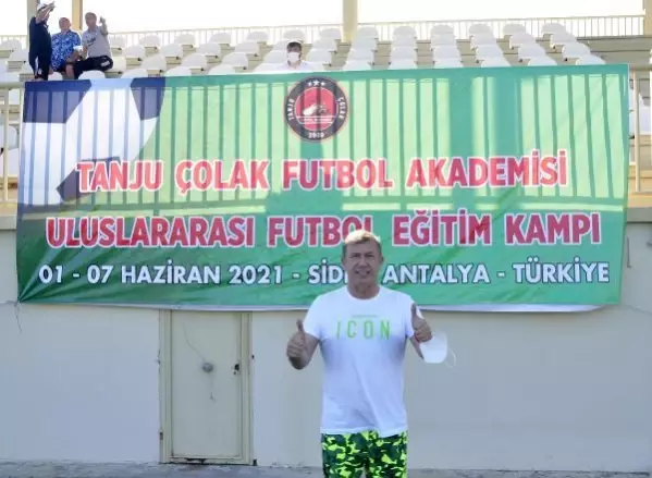 Tanju Çolak: Avrupa'daki Türk futbolcu kardeşlerimize sahip çıkmak istiyoruz