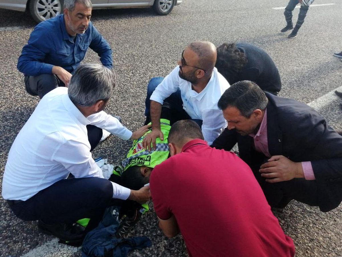 Yaralı sürücüye ilk müdahale Milletvekili Aydın\'dan geldi