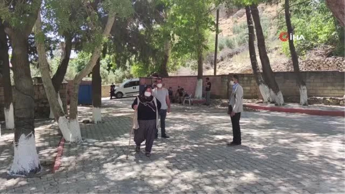 Gaziantep\'te iki mahallede muhtarlık seçimi yapıldı