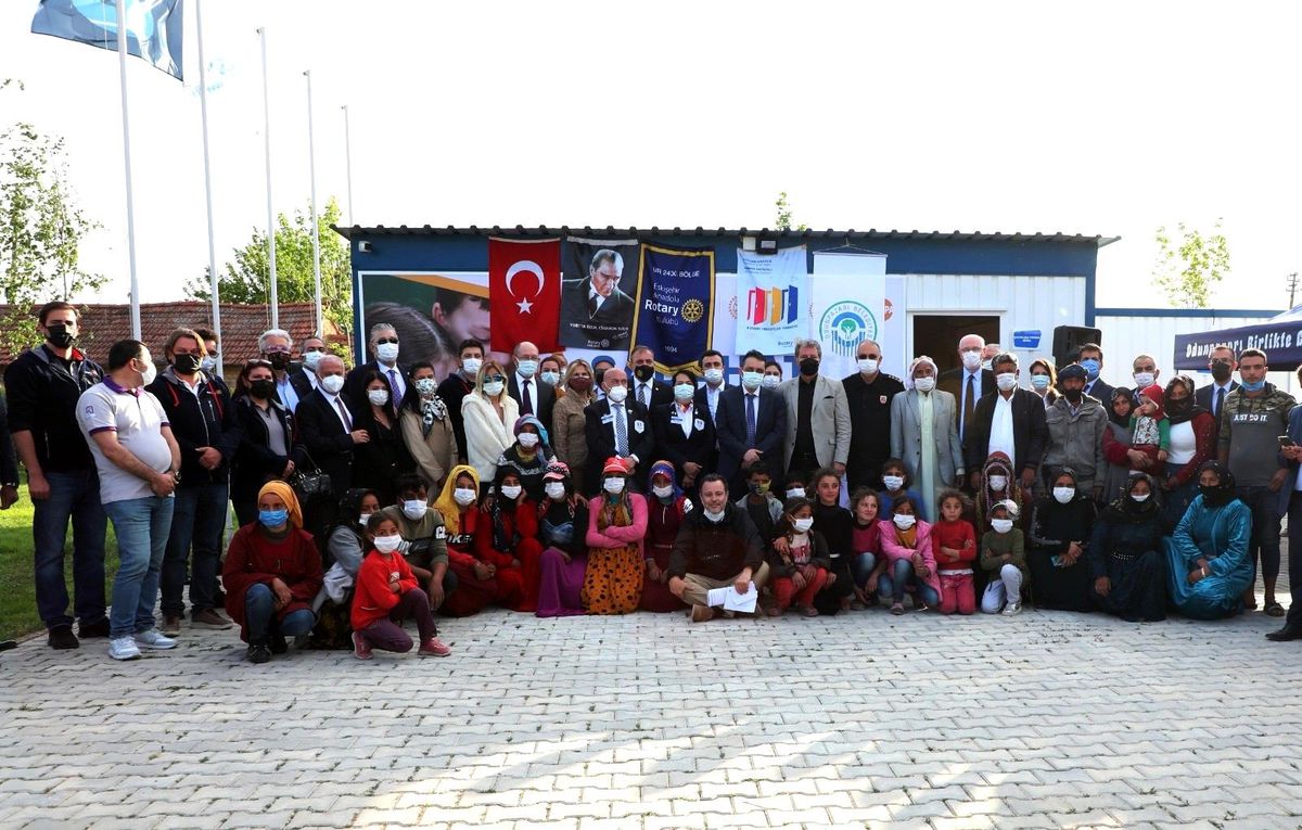 Odunpazarı\'ndan mevsimlik tarım işçilerine \'Göç Kampüsü\'