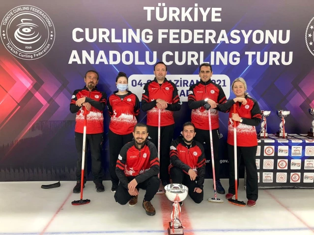 Samsun il karma takımı Curling'de Türkiye 2.'si oldu