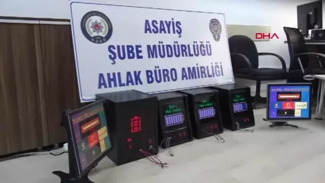 Kumar makinesi pazarlarken yakalandılar