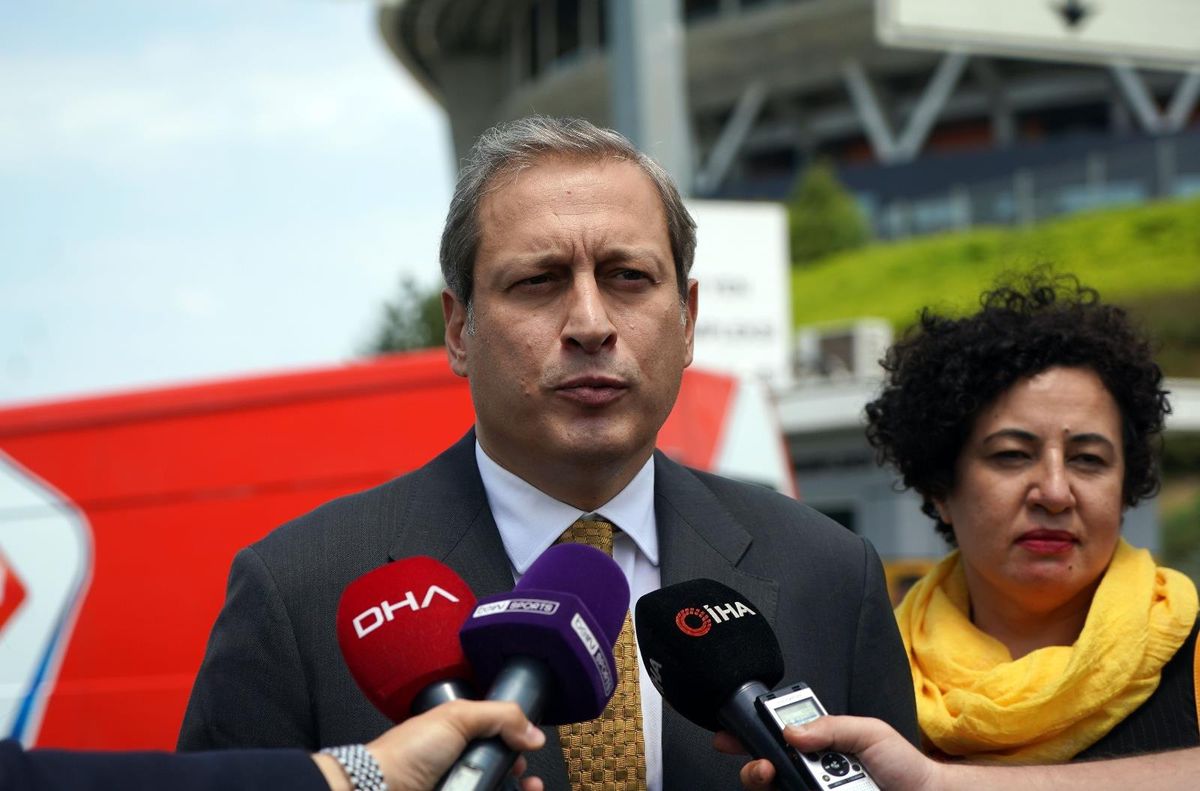 Burak Elmas: "Sıkıntıları görünce aday olmamız gerektiğini hissettik"