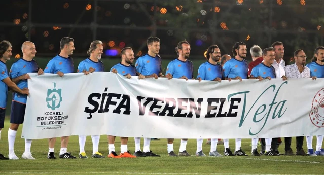 Büyükşehir'den 2'Nci Şifa Veren Ele Vefa Futbol Şöleni 