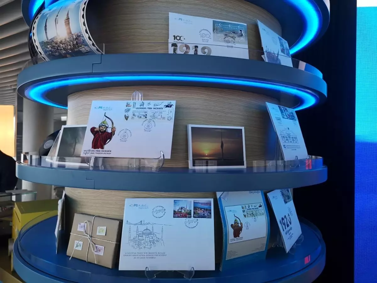 Son dakika haberi: Çamlıca Kulesi ziyaretçilerine PTT\'den \'Kişisel Pul Standı\'