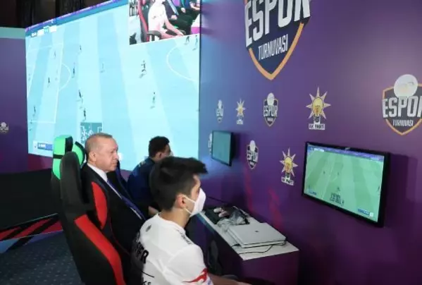 Son dakika: Cumhurbaşkanı Erdoğan, E-Spor ödül törenine katıldı Son dakika: Cumhurbaşkanı Erdoğan, E-Spor ödül törenine katıldı