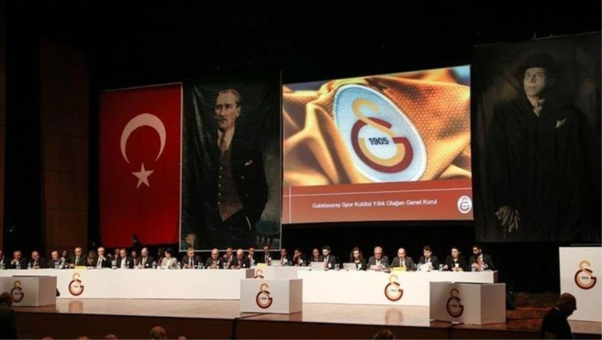 Galatasaray\'da başkan adaylarının pusula rengi belli oldu! Taraftardan kırmızı emoji yağdı