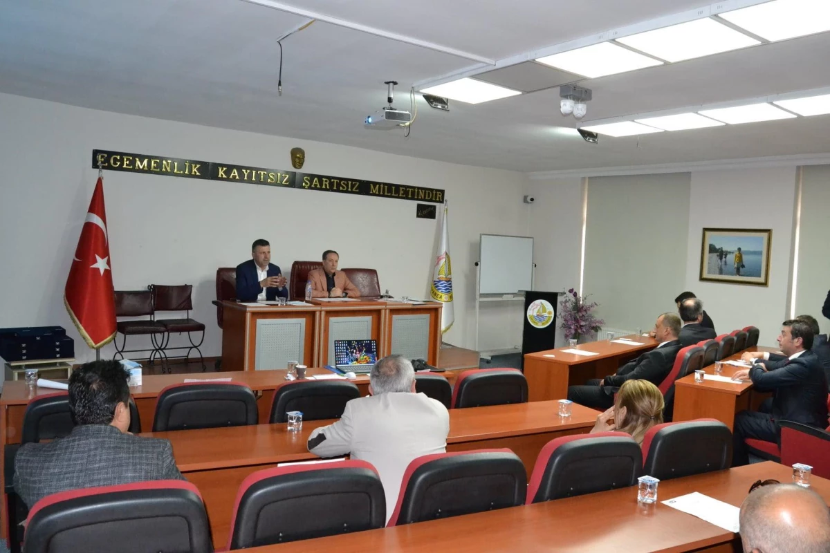 İpekyolu Belediyeler Birliği Sapanca\'da toplandı