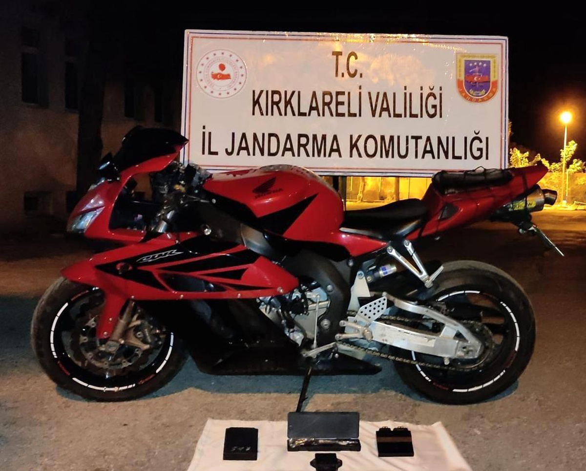 Kırklareli\'nde motosiklet kaçakçılığı yapan şüpheli yakalandı