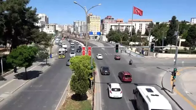 Mardin'de, kısıtlamanın kalkmasının ardından yoğunluk başladı