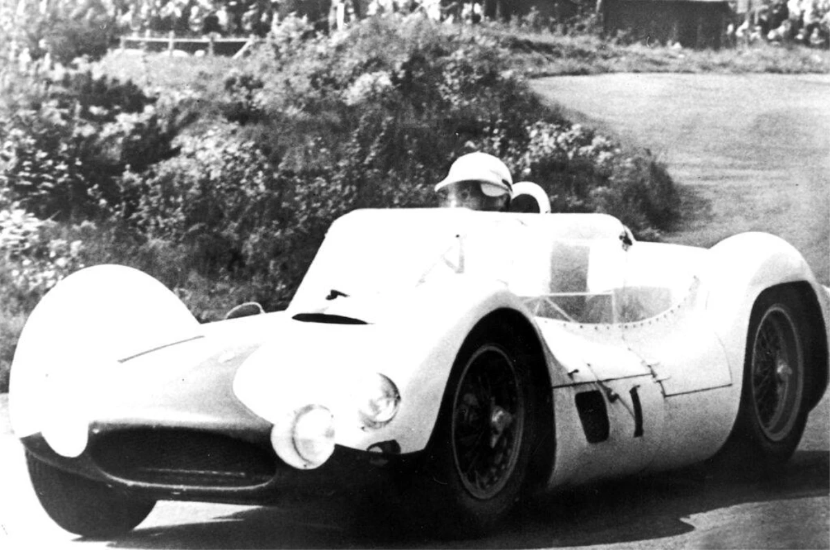 Maserati Tipo 61\'in Nürburgring\'deki unutulmaz zaferi 60 yaşında