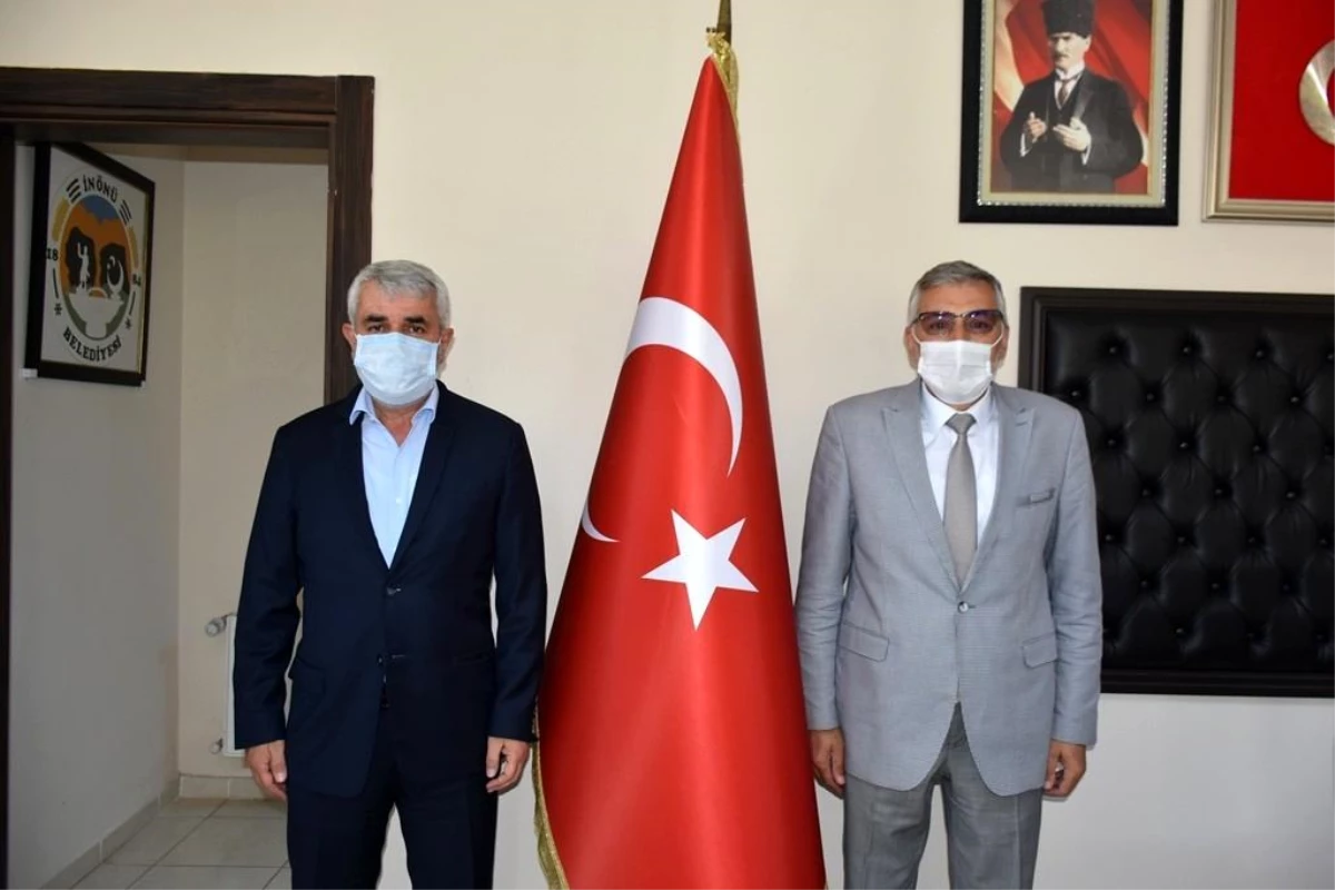 MHP Eskişehir Milletvekili Sazak\'tan Başkan Bozkurt\'a ziyaret