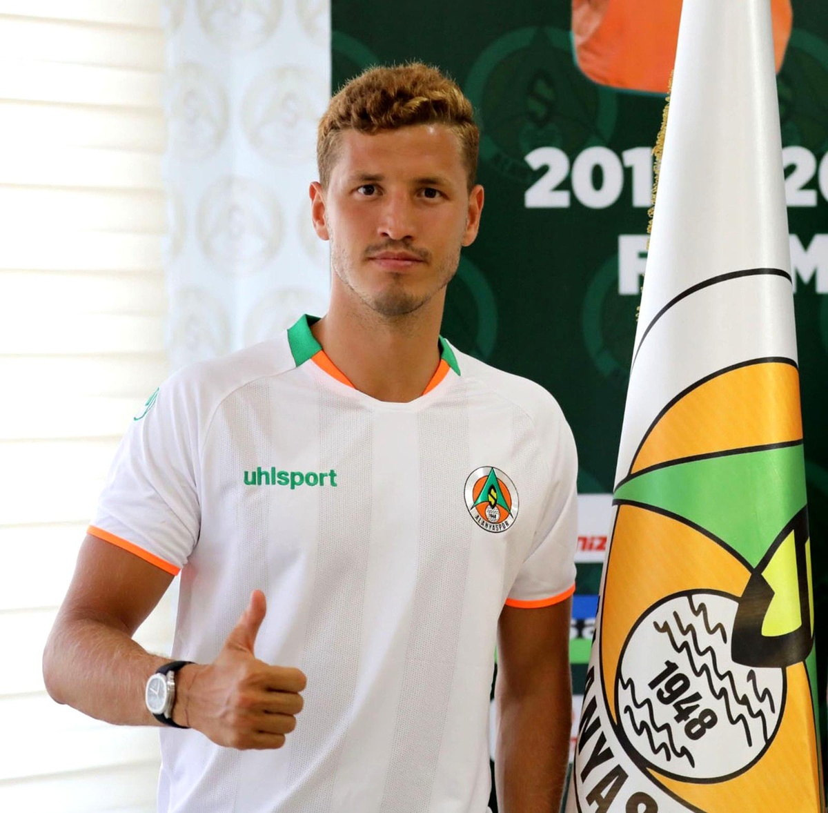 Salih Uçan Alanyaspor\'a veda etti