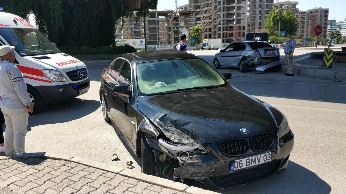 Son dakika 3. sayfa: Samsun\'da trafik kazası: 1 yaralı