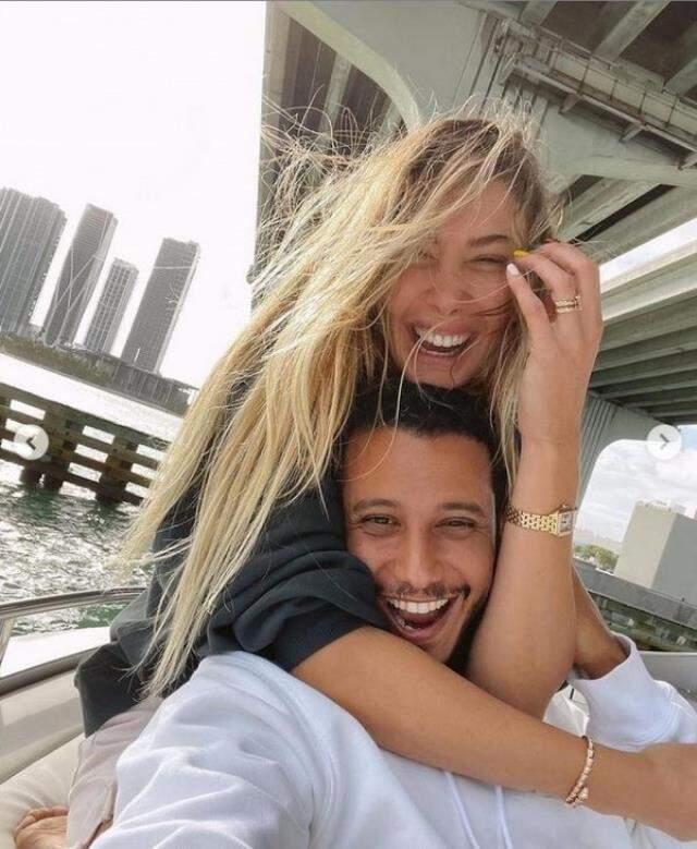 Şeyma Subaşı'nın sevgilisi fena yerden fire verdi! Koca şirketin sadece 22 bağlantısı var Şeyma Subaşı'nın sevgilisi fena yerden fire verdi! Koca şirketin sadece 22 bağlantısı var