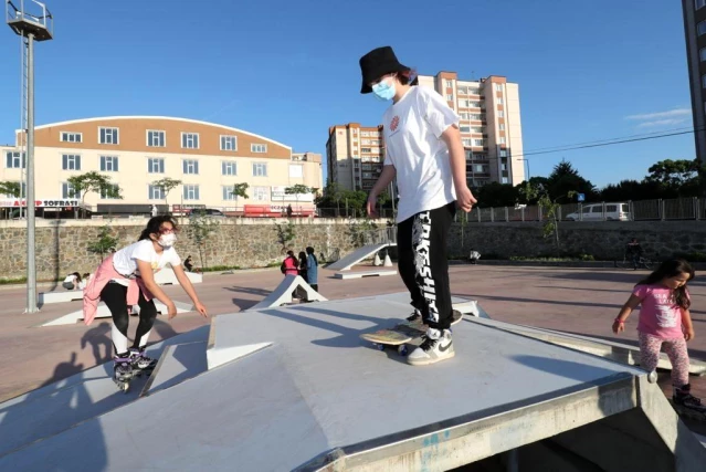 Skate Park'ta ilk test Gebzeli gençlerden