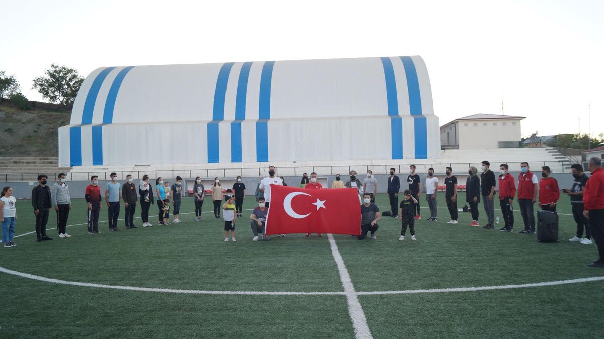 Suşehri\'nde "Adım Adım Mesleğe Projesi" kapsamında eğitim verildi