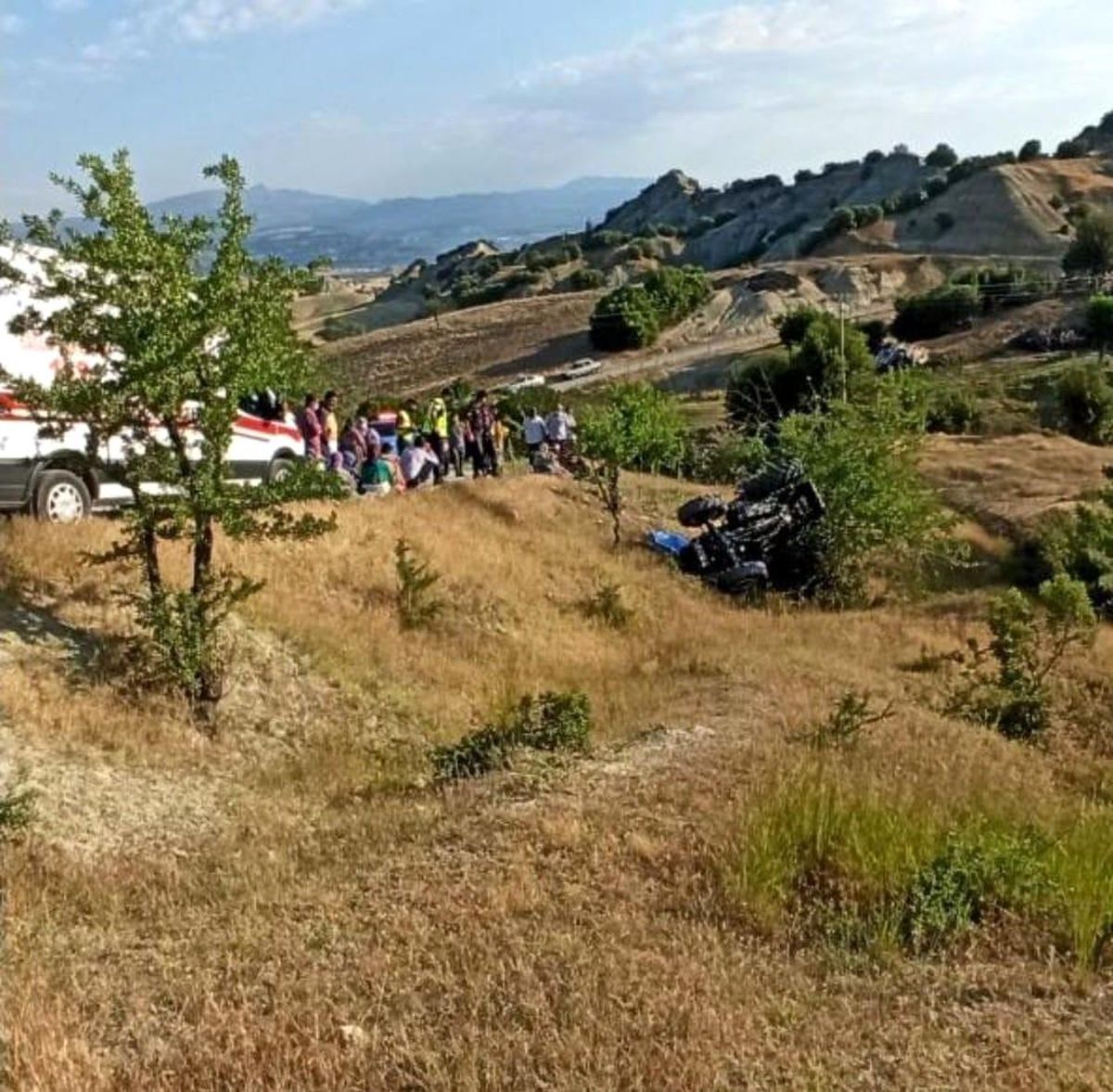 Son dakika haberleri! 2 çocuk annesi kadın traktör kazasında hayatını kaybetti